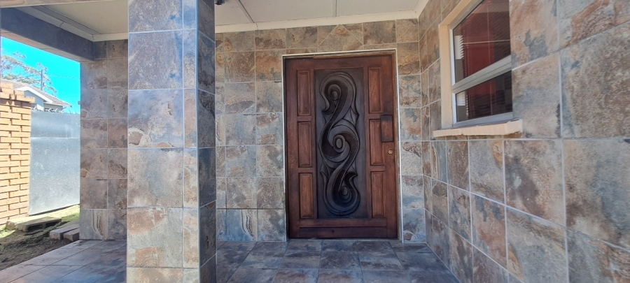 3 Bedroom Property for Sale in Amalinda Eastern Cape